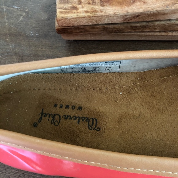 Slip On Shoes - Picture 5 of 7